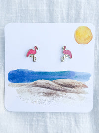 pink flamingo stud earrings on beach card