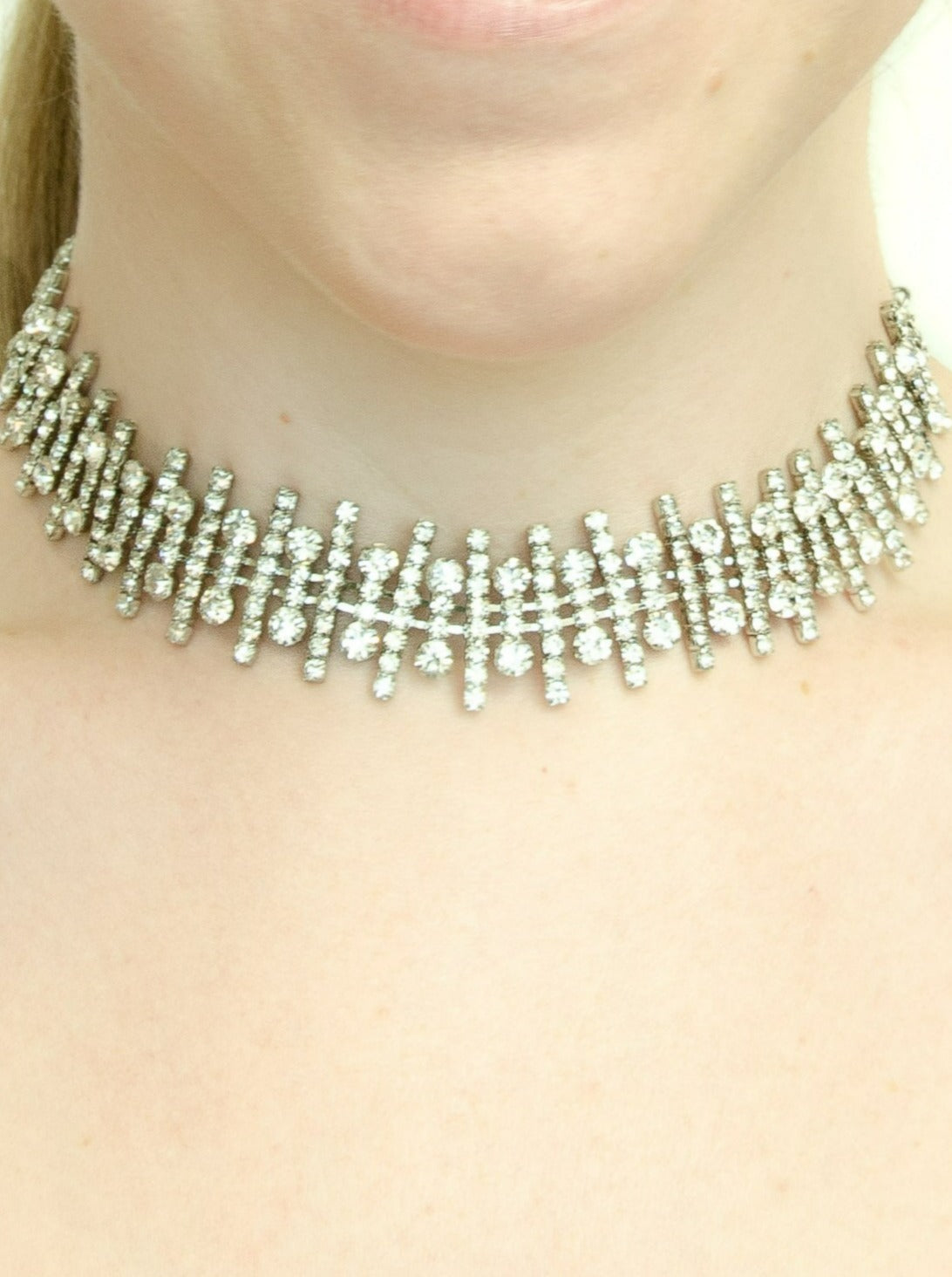 Silver Choker. Choker Necklace with Shiny Glass Crystals. Trendy Choker. Bridal Choker. 