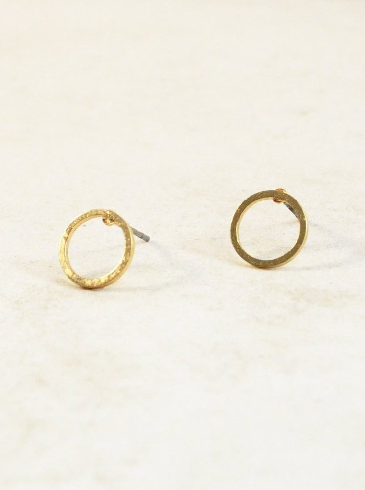 Open Circle Earrings, Dainty Gold Round eternity earrings, Circle Stud Earrings, Simple Everyday earrings